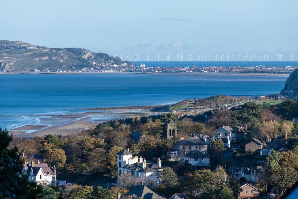 Fantastic Sea Views At Century'S Old Alma'S Cottage - Sleeps Up To 8 Guests Penmaenmawr Экстерьер фото