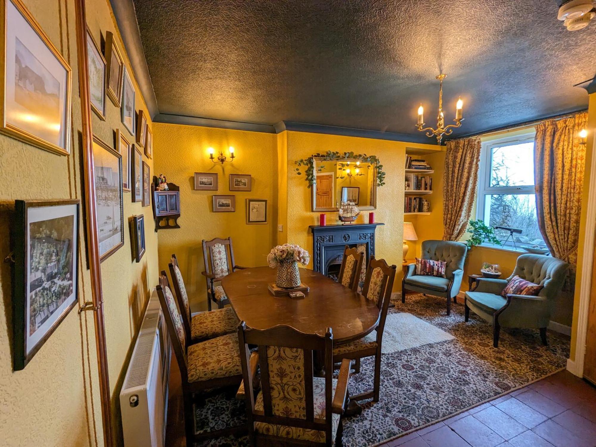 Fantastic Sea Views At Century'S Old Alma'S Cottage - Sleeps Up To 8 Guests Penmaenmawr Экстерьер фото