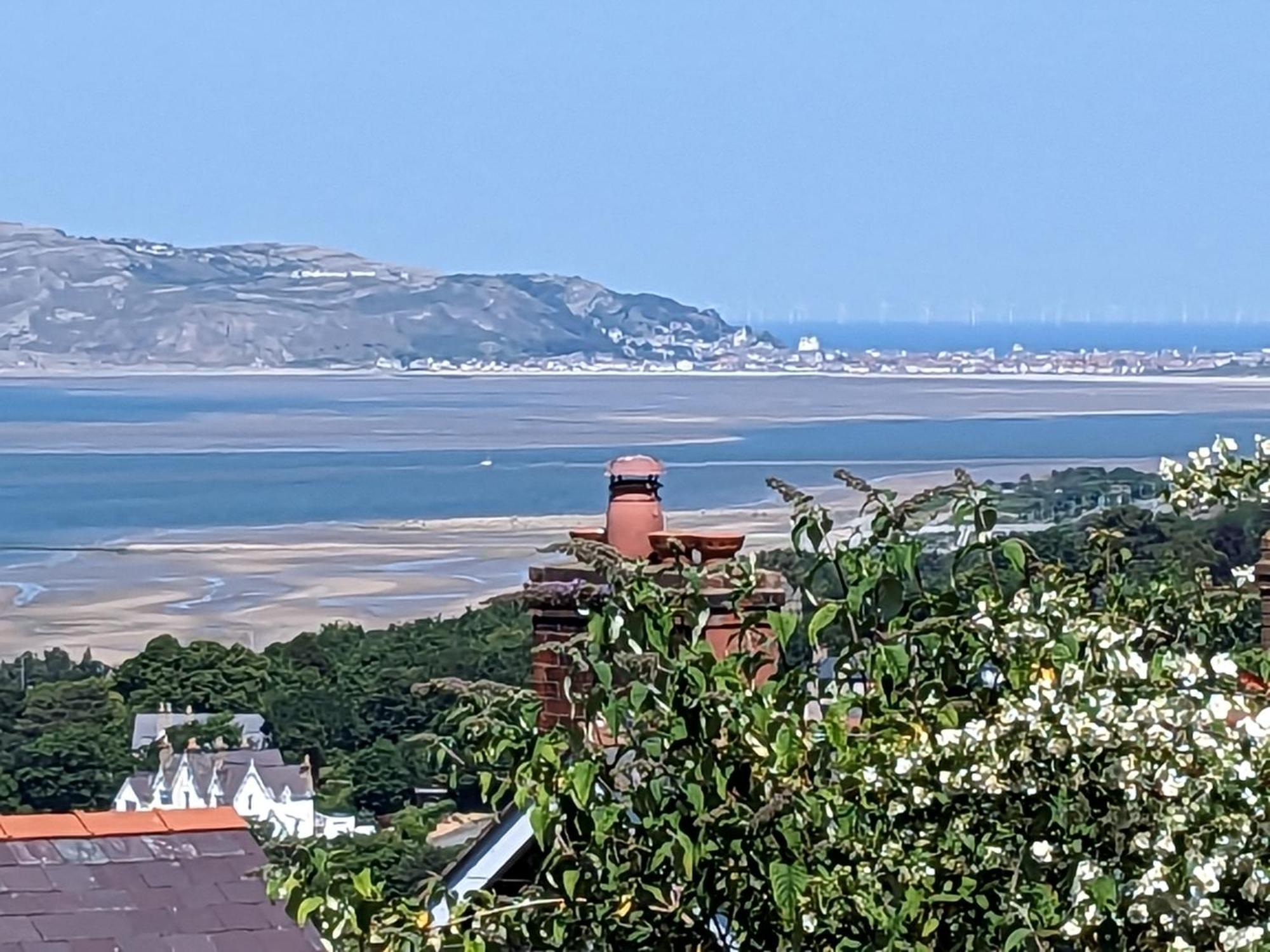 Fantastic Sea Views At Century'S Old Alma'S Cottage - Sleeps Up To 8 Guests Penmaenmawr Экстерьер фото
